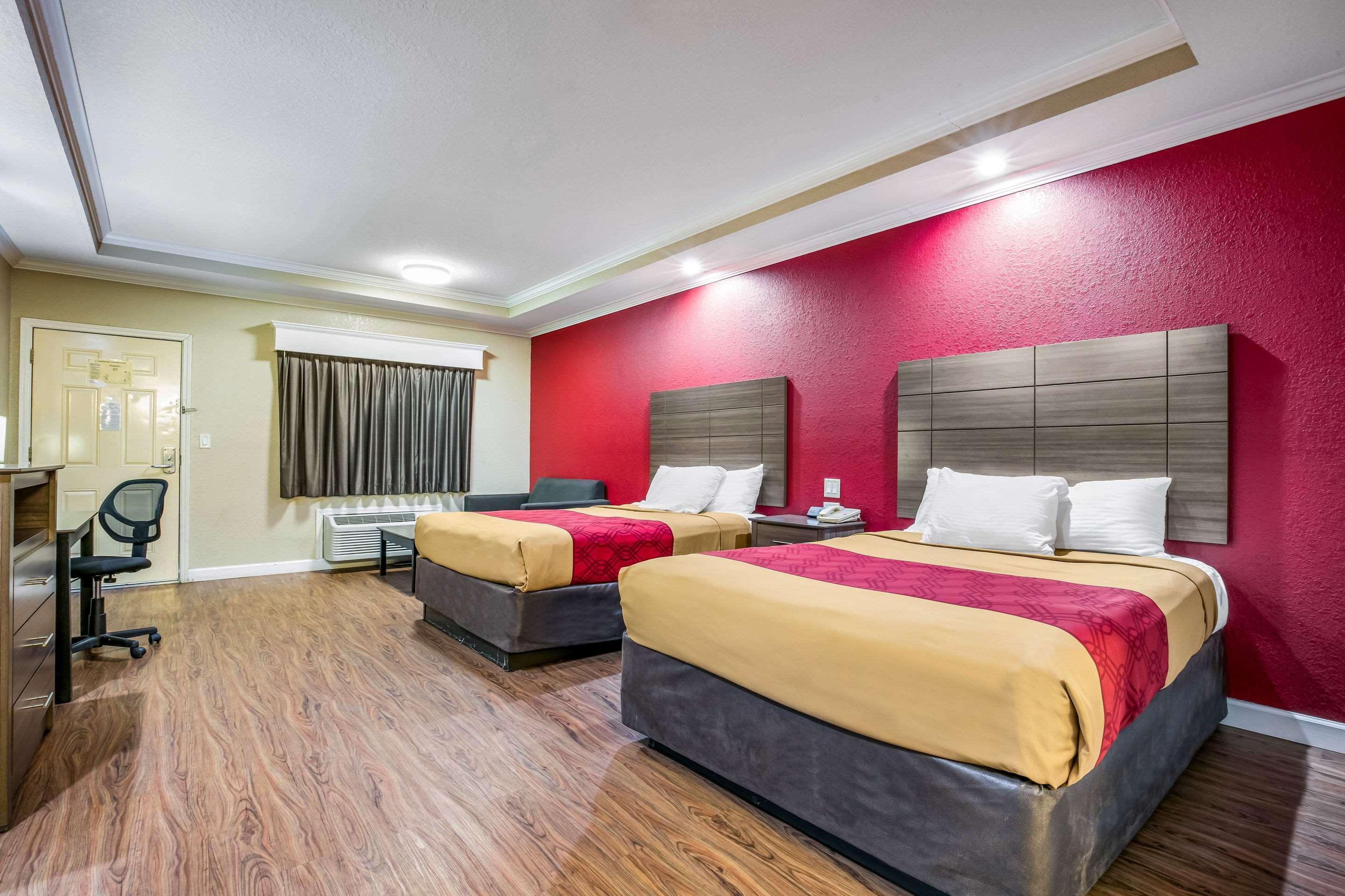 Econo Lodge Inn & Suites Horn Lake Exteriör bild