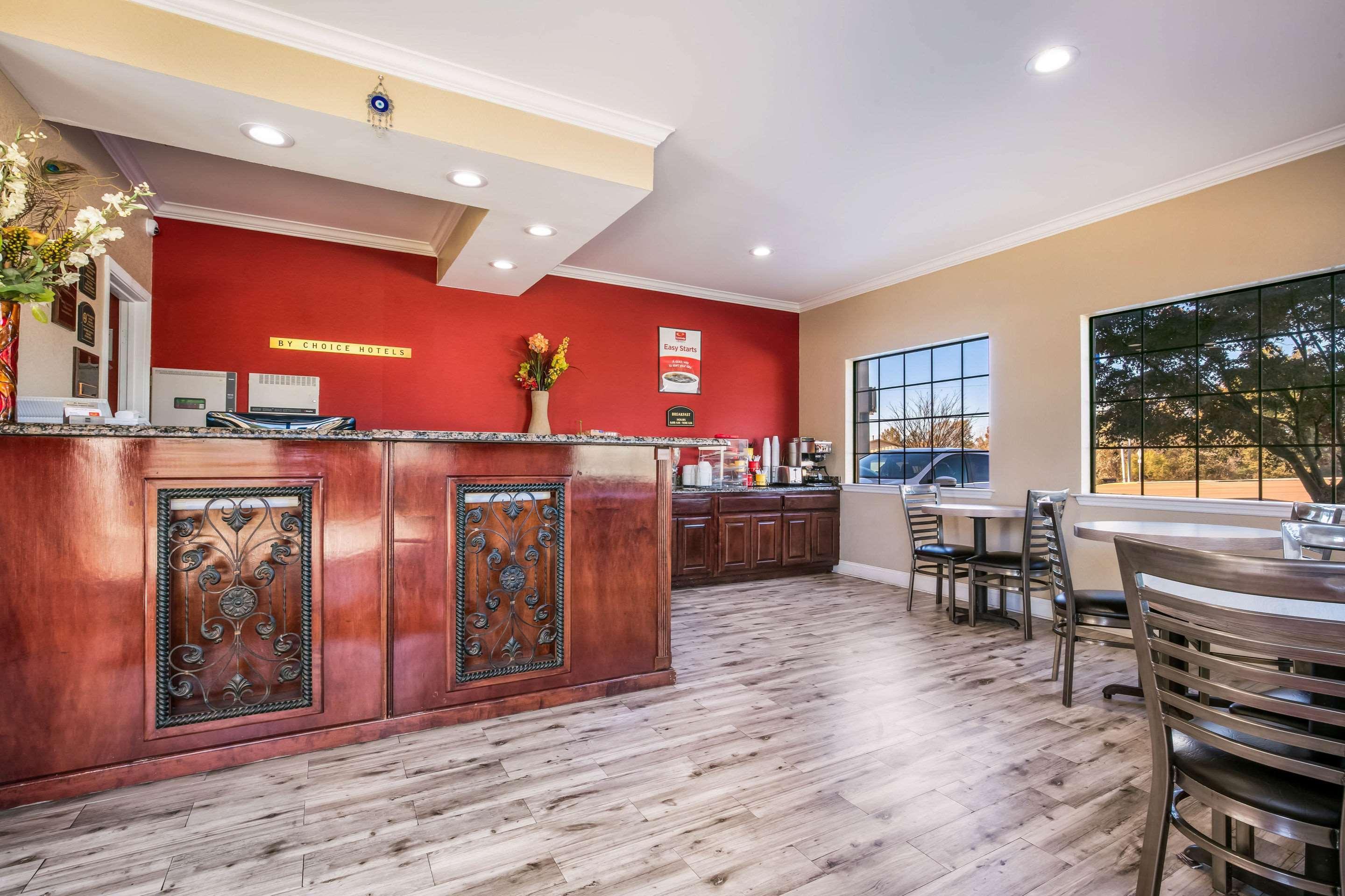 Econo Lodge Inn & Suites Horn Lake Exteriör bild