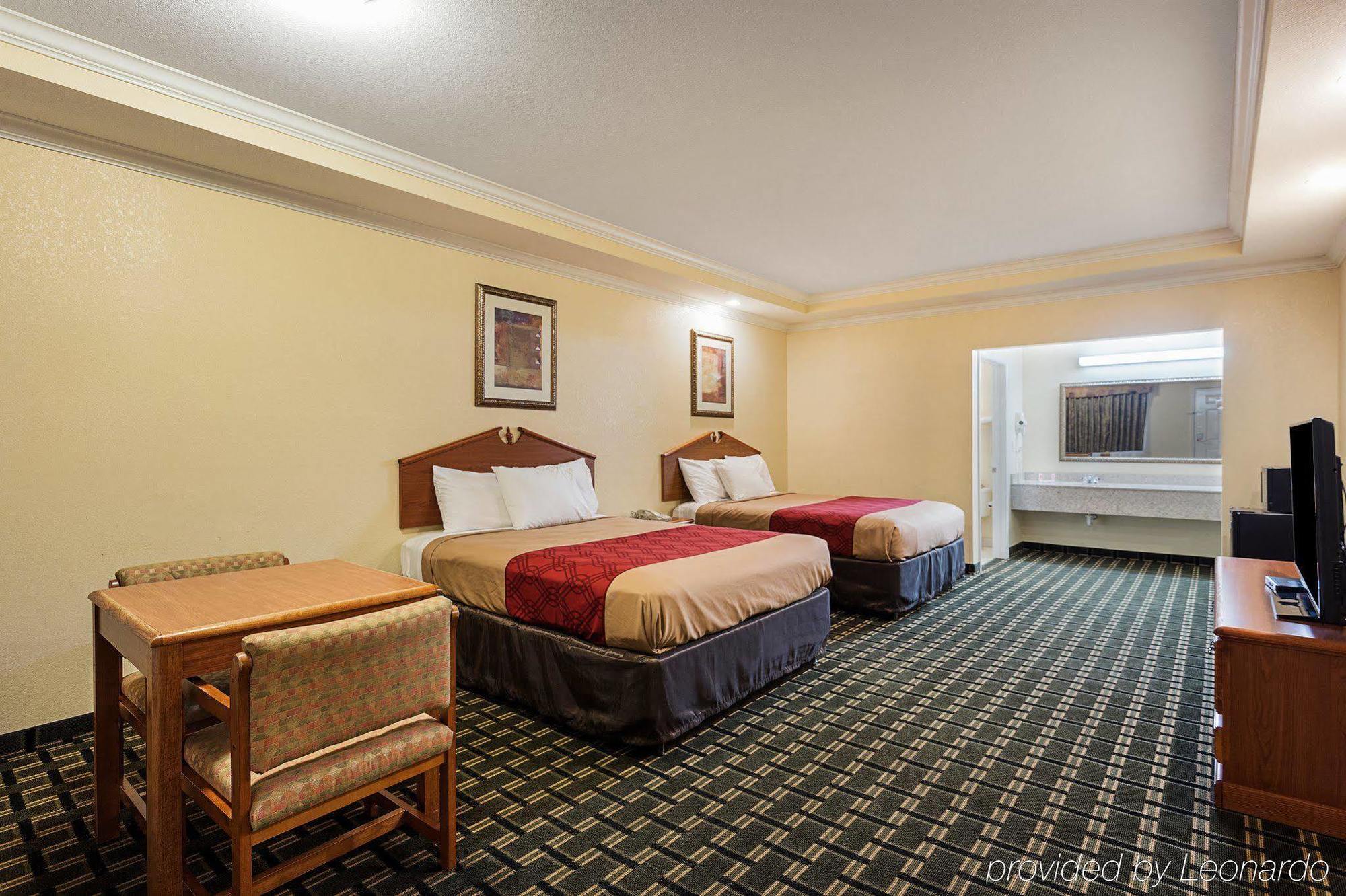 Econo Lodge Inn & Suites Horn Lake Exteriör bild